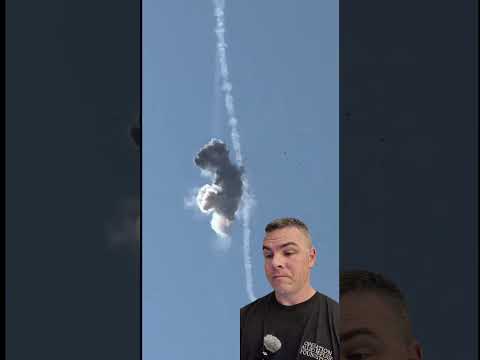 Israelischer Tamir-Abfangjäger zerstört eine Shahed-136-Drohne.