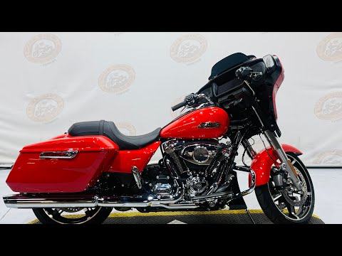 2026 Street Glide® FLHX