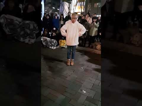 [170218] DOB Hongdae ✨ Taeyeong 이태영 ✨ Beautiful - CHANGMO 🌈💕