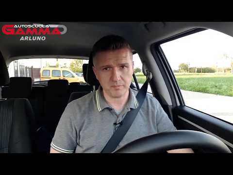 Come usare la frizione in partenza