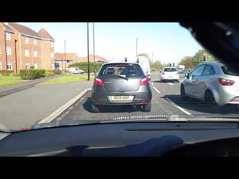 Autoboy Blackbox : Dashcam App - 2019-04-26 09:46:07 79 Coach Ln, Newcastle upon Tyne NE7 7TR, UK