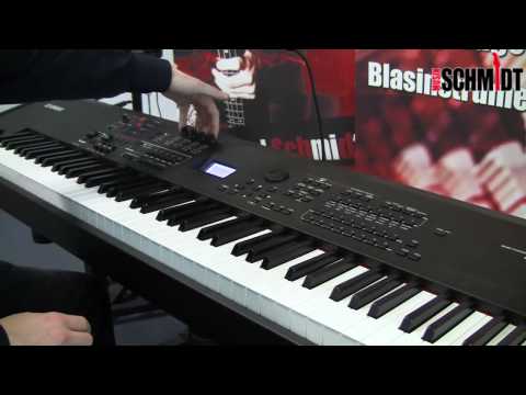 YAMAHA S90 XS 88-Key Synthesizer Stage Piano image 12