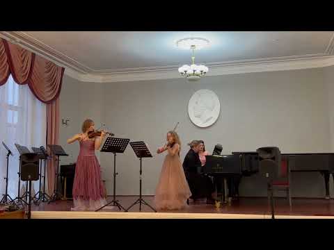 Дж.Керн-И.Фролов "Дым" из мюзикла "Роберта"/J.Kern-I.Frolov "Smoke gets in your eyes" from "Roberta"