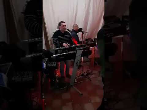 Alejandro Albistur al vivo!!! Na minha terra tem quem quera, en Paso Ataques