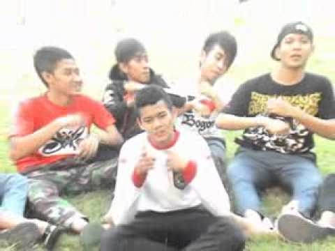 Mau dibawa ke mana versi MTV Musisi jalanan.flv