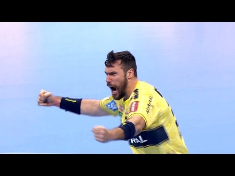 Passgenau! Andy Schmid auf Gedeon Guardiola