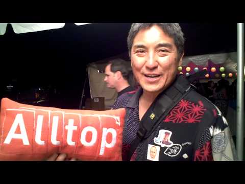 Roberto from Throwboy meets Guy Kawasaki