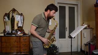 Tom Uncini - Just Squeeze me -   Paul Desmond Solo