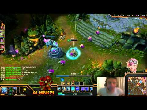 Fizz outplay with low HP vs Ahri