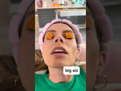 WHEN MOM PUTS BIG SIS IN CHARGE