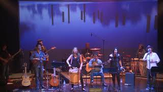 ANDO COMO HORMIGUITA