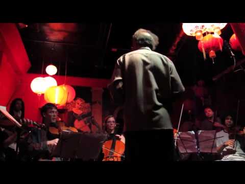 Butch Morris conducting at Lucky Chengs, NYC, 2012