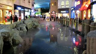 Indoor Rainstorm Miracle Mile Shops Las Vegas
