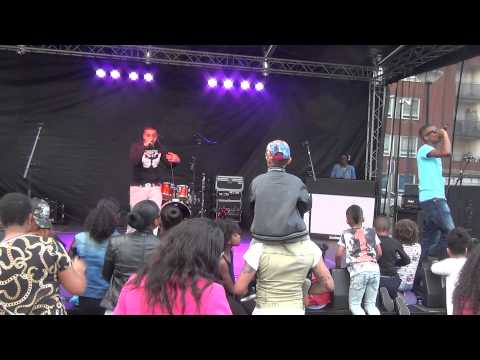 04 18 08 Studio Maeh Bolle G & Harry 1e editie After Summer Vibes Rotterdam 2014 za 27 09 14 SD 2 4