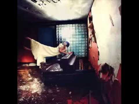 Michael Gracioppo - Creep (Feat. Wayne Tennant)