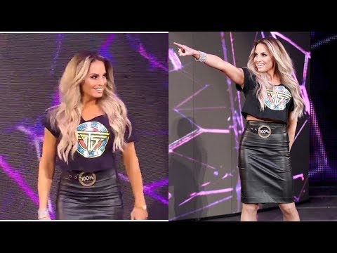 Trish Stratus Return Entrance RAW 25 Years