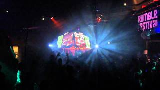 DODGE & FUSKI playing Blatta & Inesha @Rumble Festival - Lyon May 2011