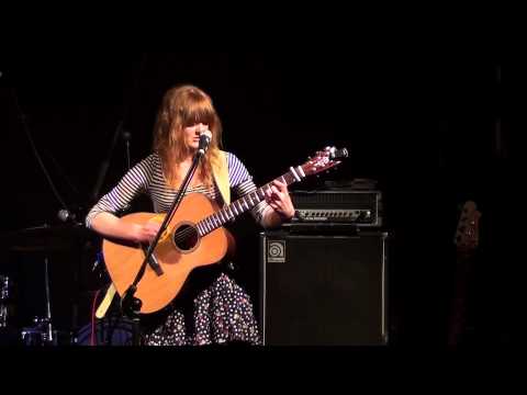 Jess Morgan - Leave A Light On