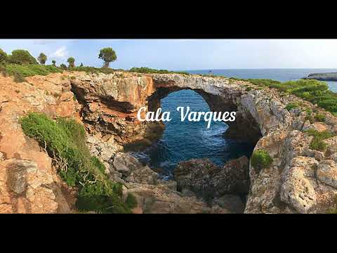 Guide to Cala Antena Beach || Drone shot || Cala varques || Drach caves