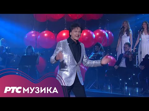 Zdravko Čolić - Rodi me, majko, sretnog / Novogodišnji program RTS Studio 8 2023 (Live)