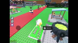 I’m back after so long and it’s time to make more videos (Roblox gameplay) send me freinds request