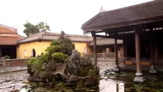 preview picture of video 'The Imperial City, Huế'