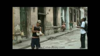 preview picture of video 'Centro Havana Tour part 1'