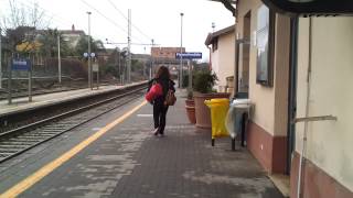preview picture of video 'Merci straordinario 59612 in transito da Fiumefreddo di Sicilia 31/01/14'