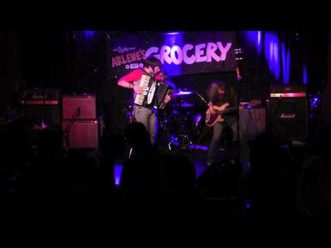 Squeeze Rock - Look At That - live at Arlene's Grocery