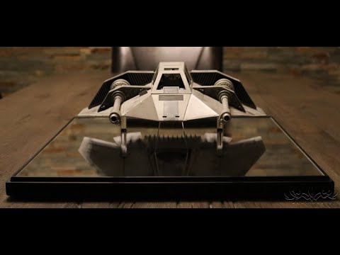 [Master Replicas] Star Wars Rebel Snowspeeder Limited Edition SW-124 with Signature of Denis Lawson