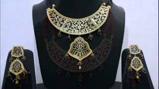 preview picture of video 'Vatika Jewellers' Rajasthani Imitation Thewa Jewellery'
