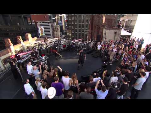 Jay-Z - On To The Next One (Live @ Late Show with David Letterman) [TheSuperHD Video]