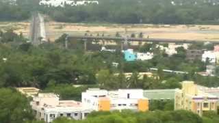 preview picture of video 'Vaigai express snakes over cauvery'