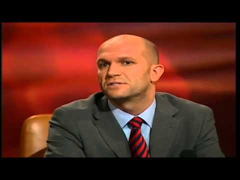 En rädd Henrik Hjelt - Parlamentet (TV4)