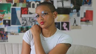 Download lagu My Everyday Makeup Routine as a Bald Girl mp3