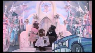 Somebody's getting married - muppet takes Manhatten