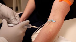 Mayo Clinic Minute - The vital role of phlebotomists in blood collection