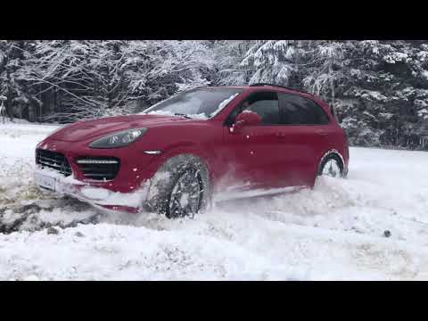 DEEP SNOW vs Porsche Cayenne GTS