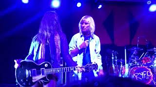 KIX - Love Me With Your Top Down