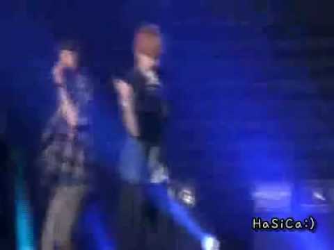 fancam shinee performing amigo