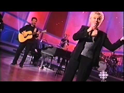 Anne Murray: Black Rum and Blueberry Pie
