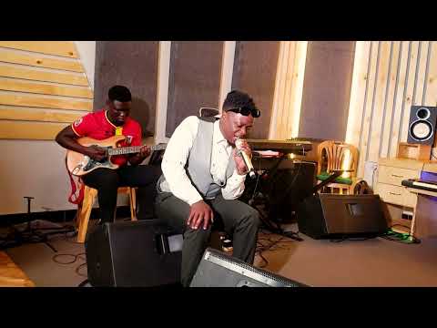 Musaayi Gwange by performed Kafeero Swarz (Official Video)