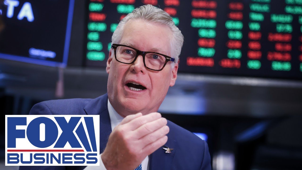 ‘MESS’: Delta CEO rips Congress as shutdown chaos erupts at airports