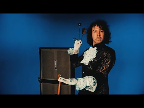 Electric Château  - Don't be so hard on yourself (Official Video)