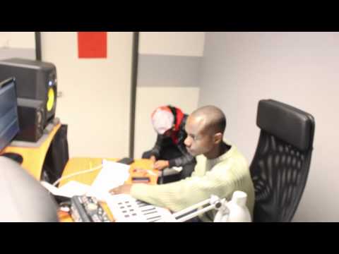 (RedStudio) Booby - #IkBenMeEigenFan.