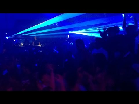 ENDING ACT !!! OTTO KNOWS LIVE at Zouk Singapore [16th November 2014]