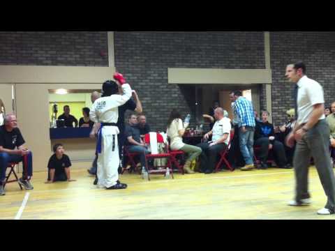 David Hand vs Mickey McRobert TAGB Scotland Fight night prt1