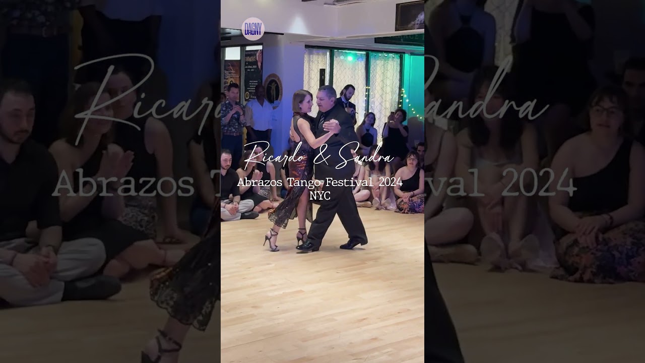 Ricardo Calvo & Sandra Messina milonga to "Estampa de Varón" by Juan D'Arienzo tango performance