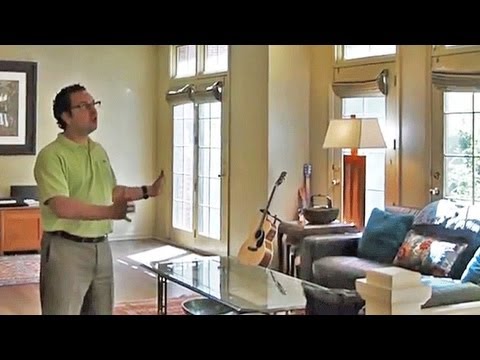 Tour a Lincoln Park courtyard townhome at The Pointe Tour a Lincoln Park courtyard townhome at The Pointe