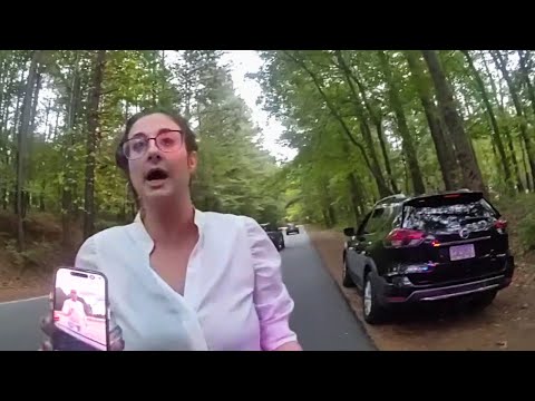 Road Raging Karen Thinks She’s Untouchable